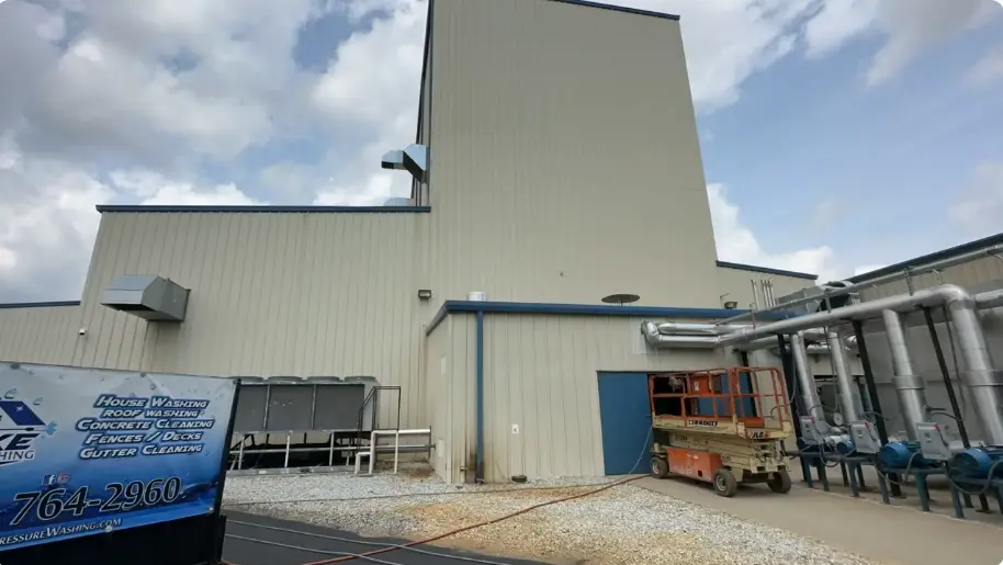 Commercial pressure washing in Naples, FL